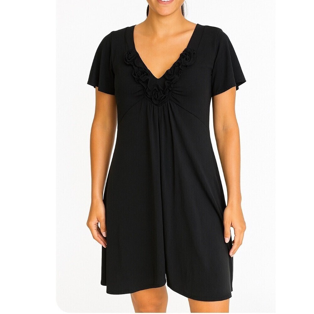 Maurices black dress LBD spandex stretch V-neck ruffle neckline boxy fit SZ MD
